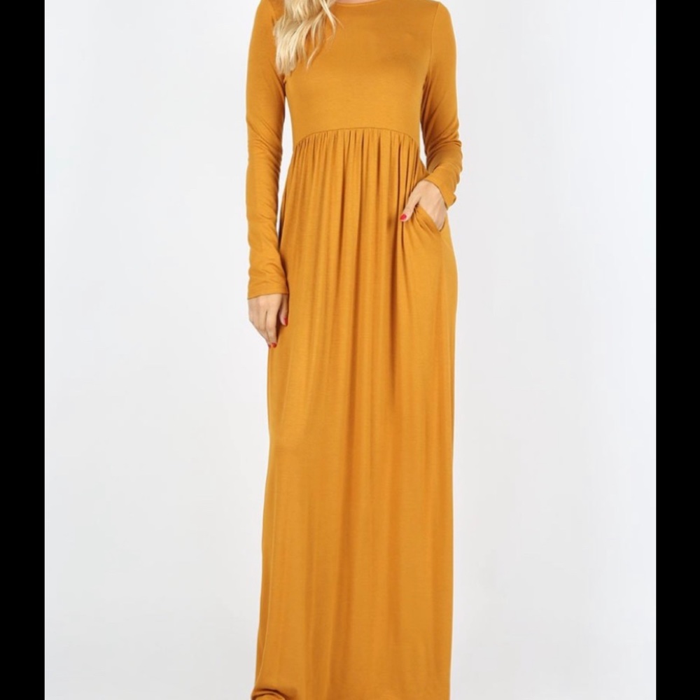 Plus Sized Long Sleeved Maxi Dress